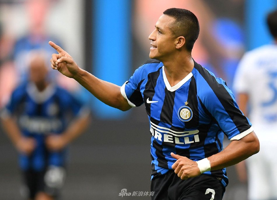 他既表达了 他既表达了